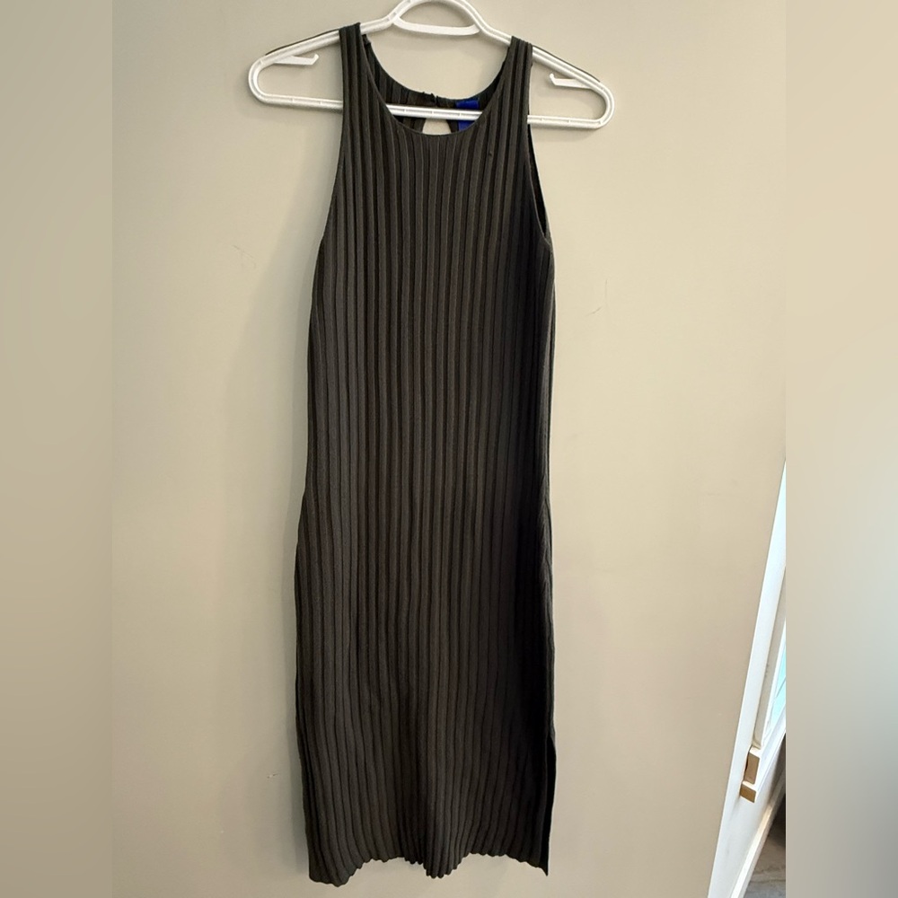 Kit and Ace Green Ribbed Midi Dress